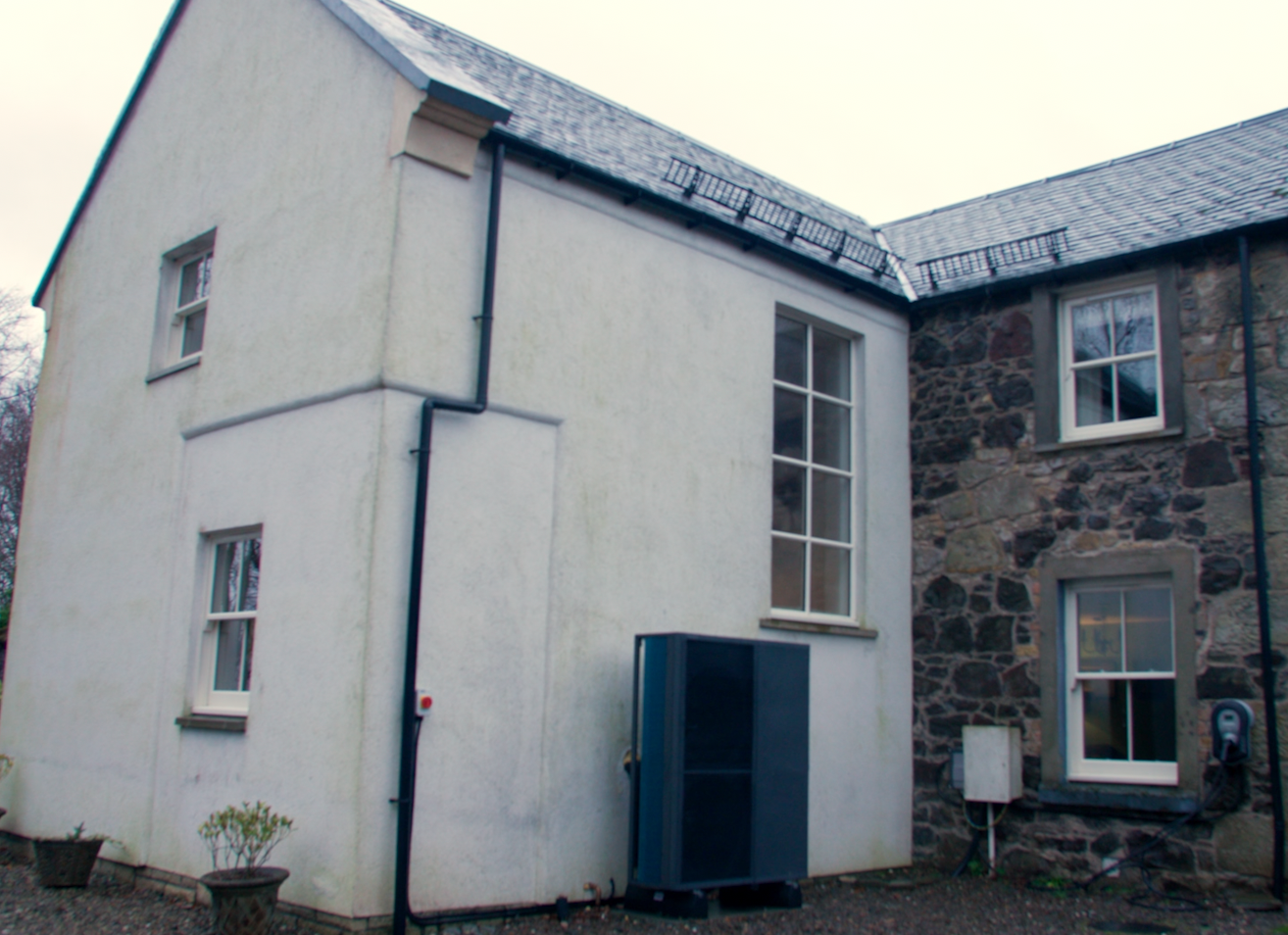 Can Heat Pumps Work In Cold Weather? : A video case study